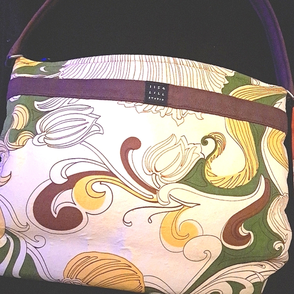 1154 LiLi Handbag - Picture 7 of 7